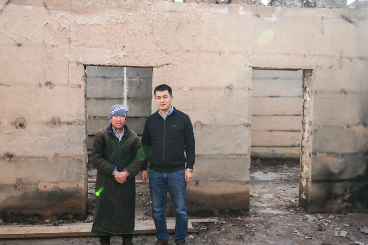 🤝 Общественный Фонд FSDS продолжает оказывать гуманитарную помощь жителям Баткенской области, пострадавшим в ходе военного вторжения таджикских военных.